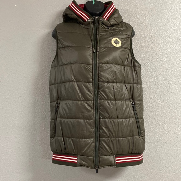 Vintage Collection Varsity Canada Green Puffer Vest With Hood - Picture 1 of 10